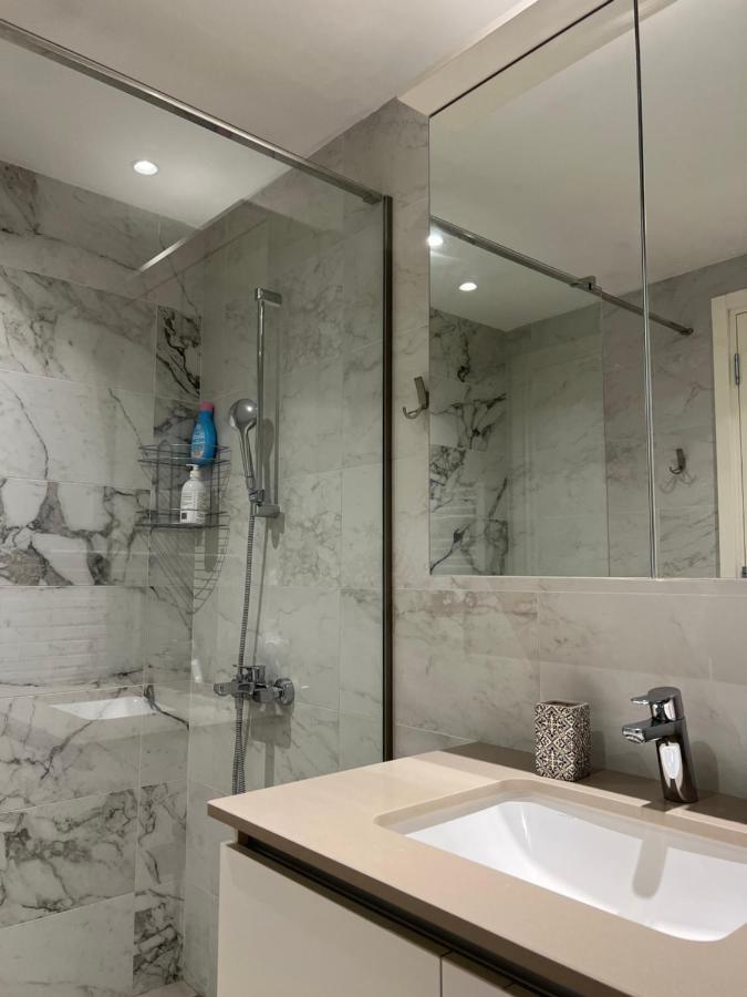 Waterfront Premium Apartment Belgrade