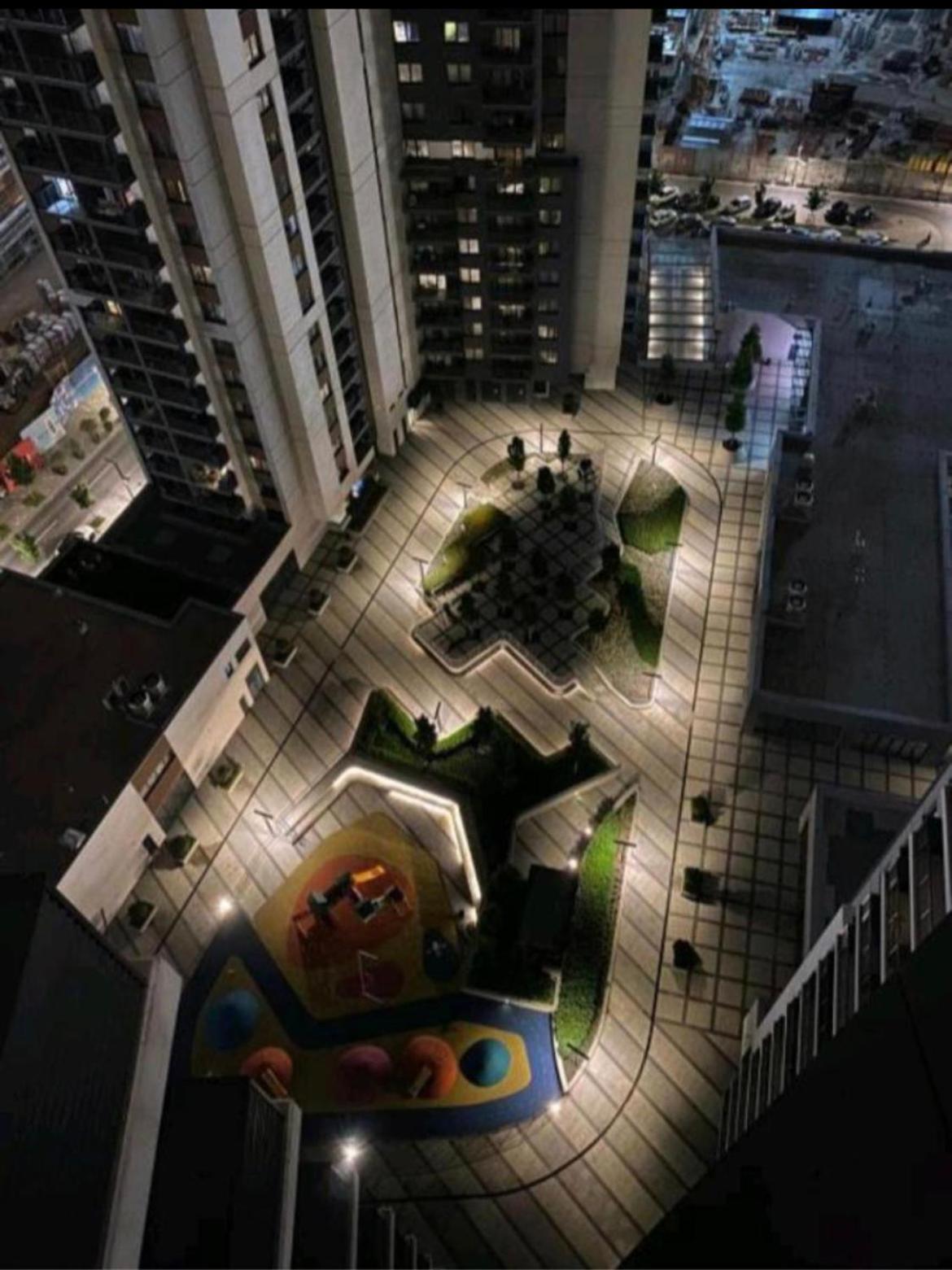 Waterfront Premium *
